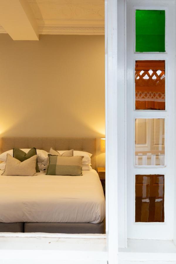 The Royal Hotel Уест Уайлонг Екстериор снимка